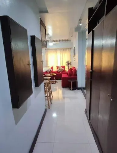 Near Airport, Mailz Homez Cozy 2 Bedroom Condo, Full Kitchen, Swimming Pool, Wifi, 4r Apartamento *